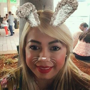 Meet your Posher, Aracelis